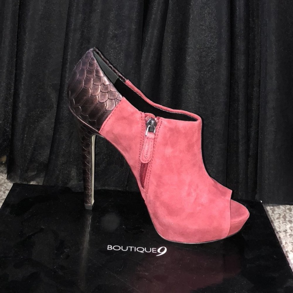 Boutique 9 Colton Dark Red Peep-Toe Booties--7.5